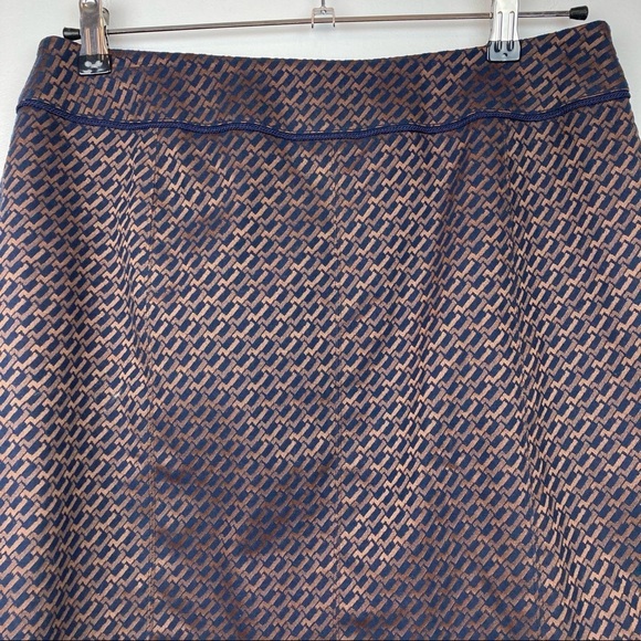 JULIANNA COLLEZIONE Blue/Tan Pencil Skirt with Petal Hem - Picture 11 of 16
